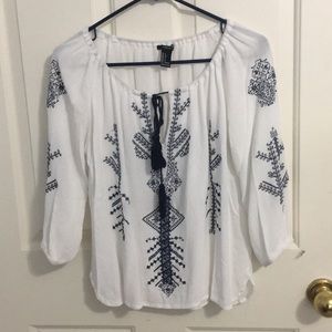 WHITE AND NAVY BLUE LONG SLEEVE BLOUSE